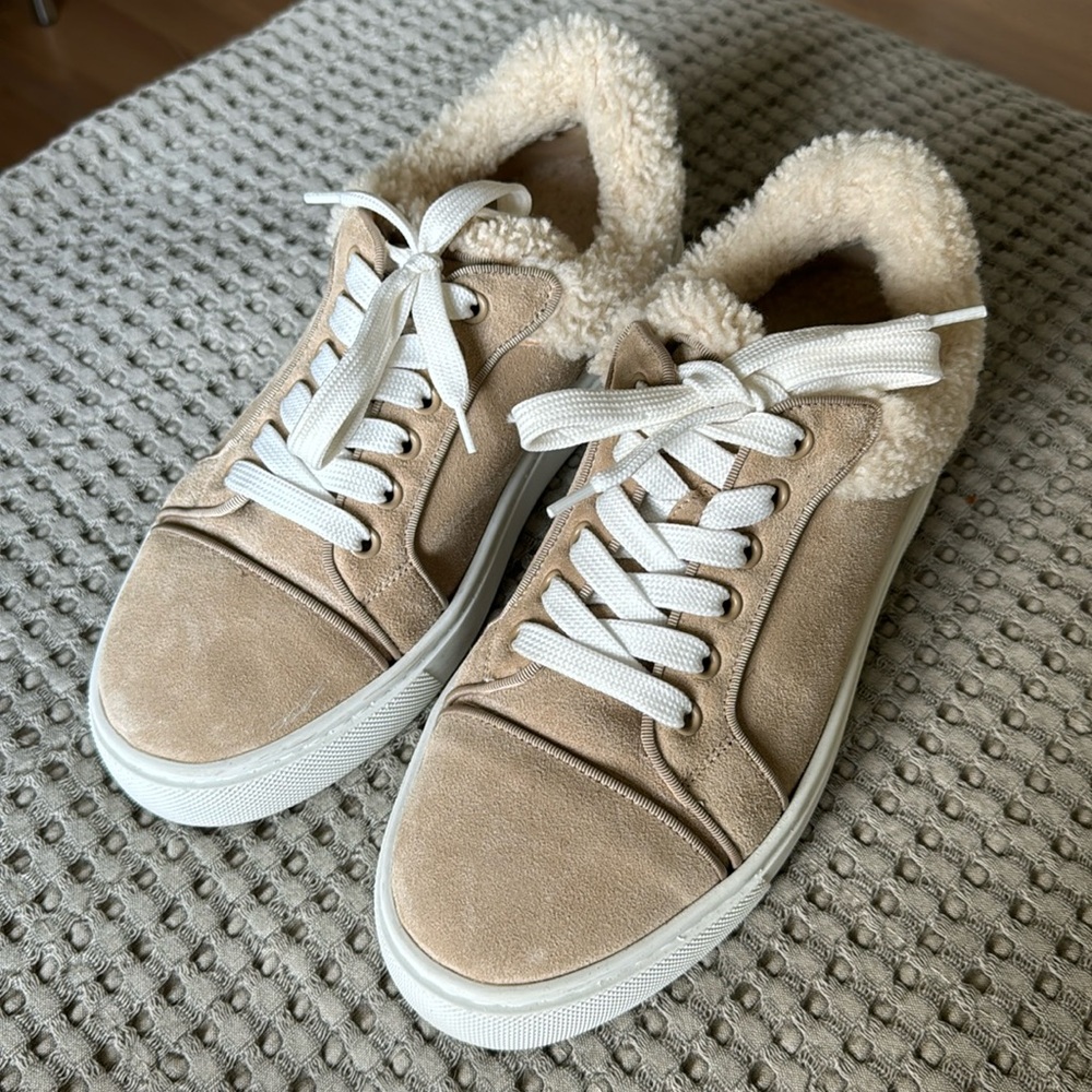 Christian Louboutin Shearling Vierissima Sneakers